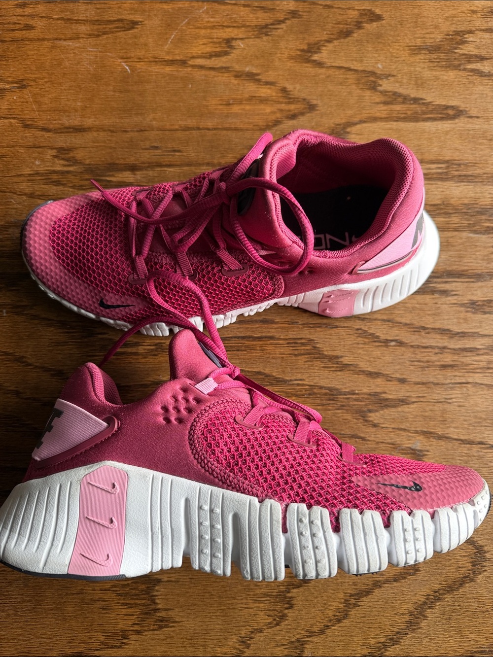 Nike Metcon Free Hot Pink Mesh Training Sneakers with White Soles
